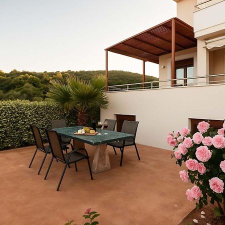 Villa Armonia - Beachfront Majestic Retreat Petalidi ภายนอก รูปภาพ
